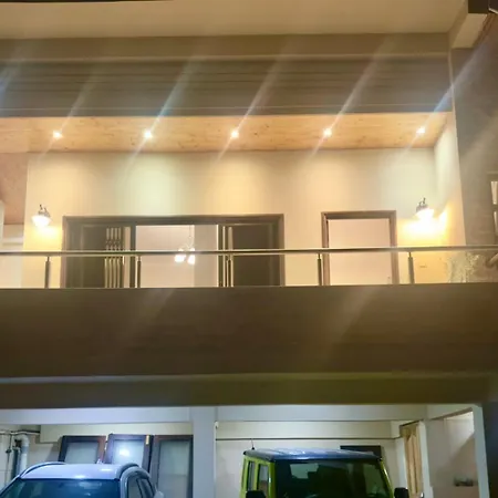 180 Degrees Self-Catering