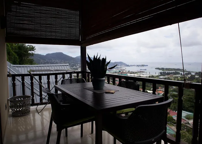 180 Degrees Self-catering Victoria